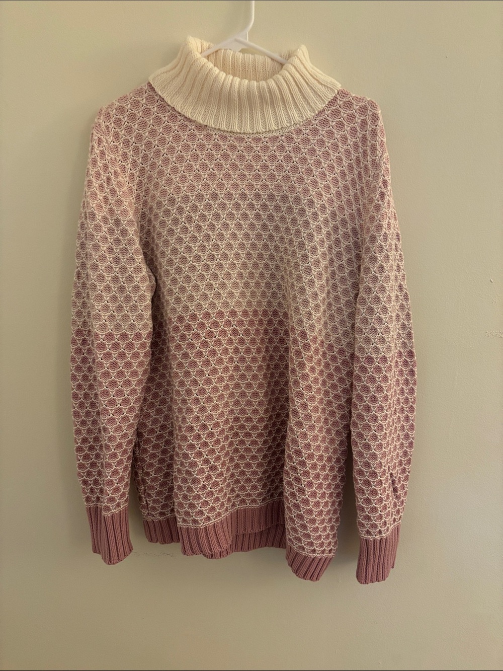 Liz Claiborne Cream and Pink Textured Cowl Neck Sweater